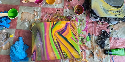 Sip & Paint: Fluid Art