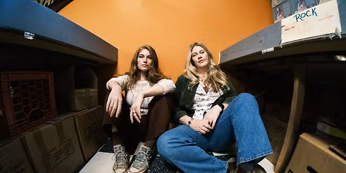 The Local Honeys @ Duke's