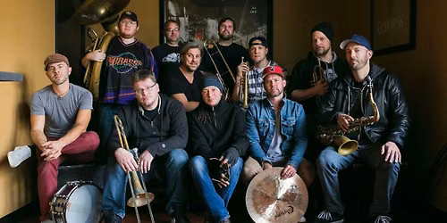 Youngblood Brass Band + Premi\u00e8re partie