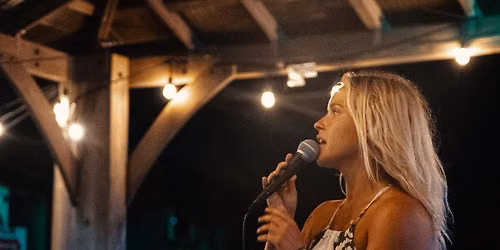 Beth Manning at The Bend