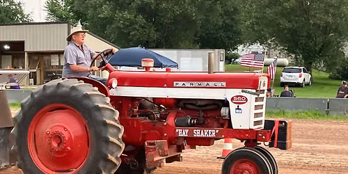 2026 Greenleaf Antique Tractor Pull