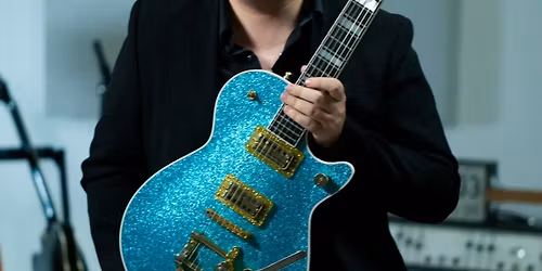 Ruzz Guitar - Live at the Lady