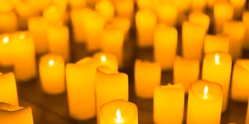 Candlelight: Tribute to Justin Bieber