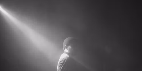 Zs\u00e1 Zs\u00e1 Kiel Tickets