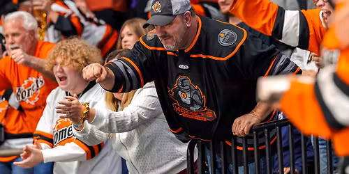 Parking Fort Wayne Komets at Cincinnati Cyclones