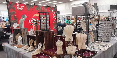 Hunt and Gather @Lake County Fair Grounds