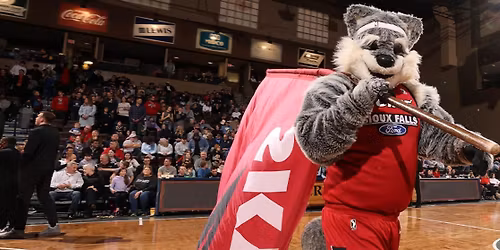 Parking Sioux Falls Skyforce at Wisconsin Herd