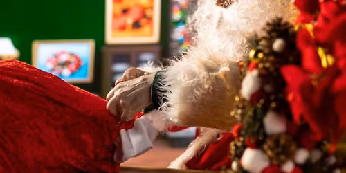 Atelier flocage de No\u00ebl sur un pochon