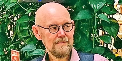 Kirjailijavieraana professori Esko Valtaoja | Maksuttomat maanantait