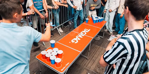 Beerpong Tournament Bar