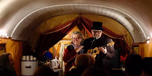 Pink Pedrazzi in Irmi's Zirkuswagen, Adv\u00e4ntsgass Basel 