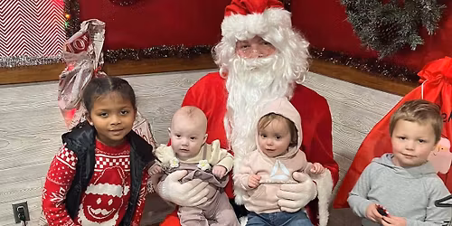 Santa\u2019s Visit \ud83c\udf85 \ud83c\udf84 