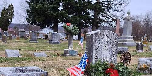 Wreaths Across America at Pine Street Cemeteries