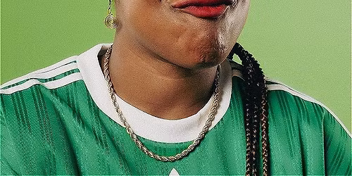 Sapphire McIntosh: Squeaky Bum Time