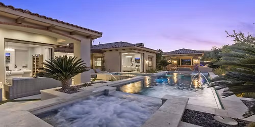 LUXURY LISTING  Exclusive Broker OPEN