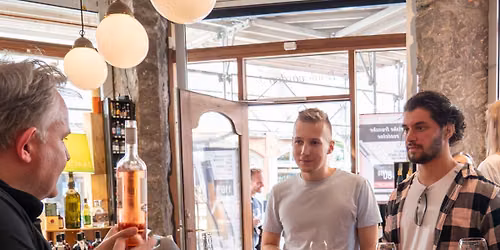 Ros\u00e9 Walk i Aalborg City \ud83e\udd42