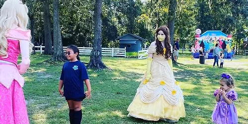 Princesses & Ponies \ud83d\udc51\ud83e\udd84