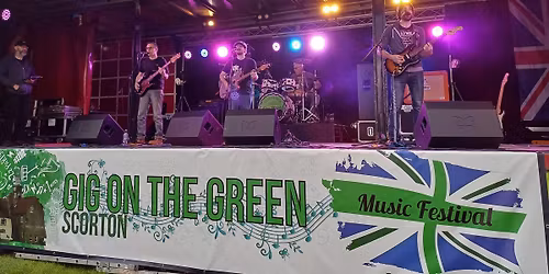 Fumblehook celebrating the Castle Tavern Richmond's Anniversary!