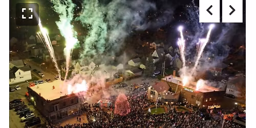  Christmas Tree Lighting 