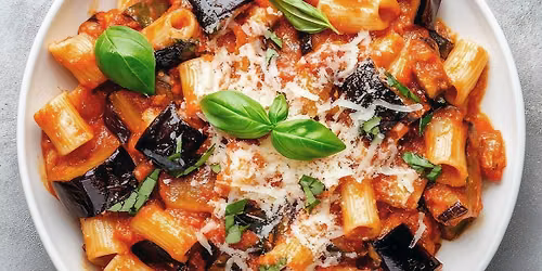 Hands-On: Pasta alla Norma