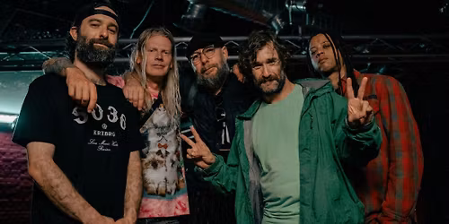 EVERGREEN TERRACE & G\u00e4ste: Call Of Charon - Don't Panic Essen