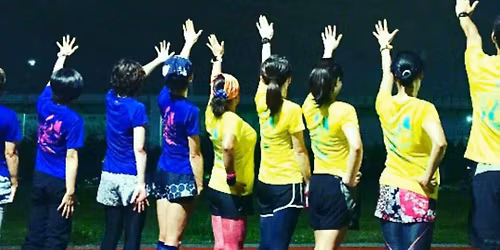 \u65b0\u898f\u53c2\u52a0\u8005\u5897\u52a0\u4e2d\u3000\u5973\u6027\u30e9\u30f3\u30ca\u30fc\u306e\u7df4\u7fd2\u4f1a\u3000\u521d\u30de\u30e9\u30bd\u30f3\u3001\u30b5\u30d65\u3001\u30b5\u30d64\u3078\u3000\u51ac\u306b\u5411\u3051\u3066\u8d70\u308a\u307e\u3057\u3087\u3046