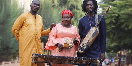 Trio Da Kali