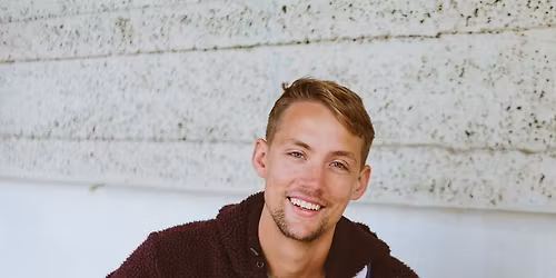 Live Music: \tAndrew Dahle