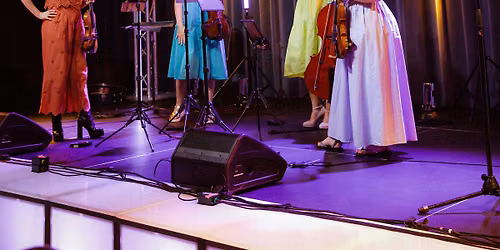A string quartet experience: Christmas in July