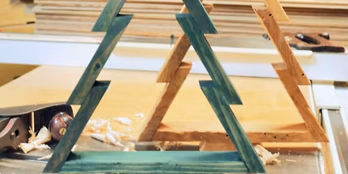 Craft a Wooden Tree