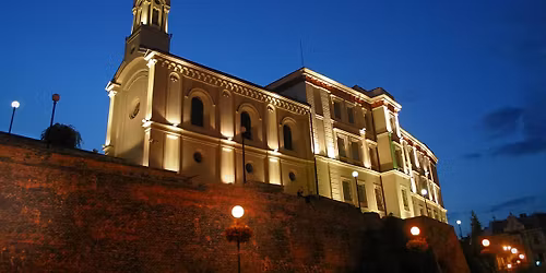 ,,\u015awiat\u0142ocieniem urodzony" z cyklu ,,Ars Transitus w Kaplicy Zamkowej \u015aw. Anny"