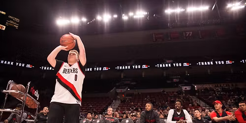Parking Toronto Raptors at Portland Trail Blazers