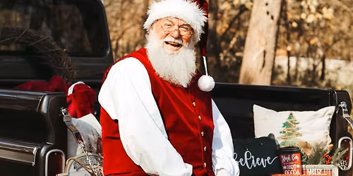 \ud83c\udf85\u2728 Santa Minis at The Farm at Daffodil Hill! \u2728\ud83c\udf85