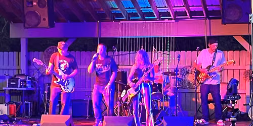 Sunnyvale All Stars at Back to Barnys