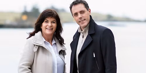 Krimkveld: Agnes L. Matre og Geir Tangen i samtale med Monica Wang