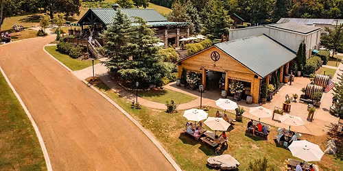 Nashville Ski Club Picnic at Arrington Vineyards