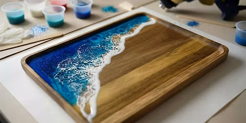Sip & Pour: Ocean-Inspired Resin Tray Class