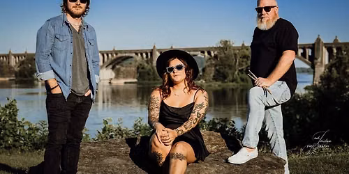 Sounds of Summer: The Roomates