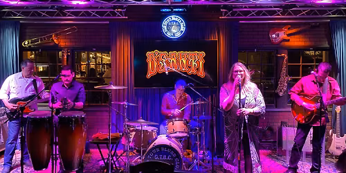 D\u2019SANTI Live! @ The Vibe