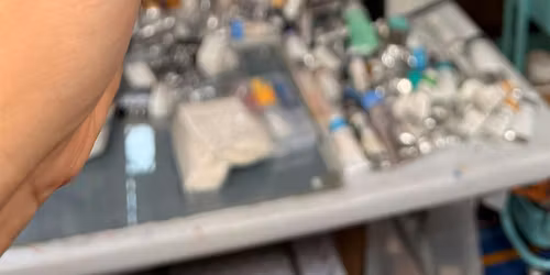 Create Your Own Tiny Oil \/ Acrylic Painting in a Portable Mint Tin