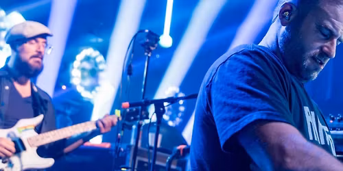 Parking Band of Skulls with Tom Hamilton (18+)