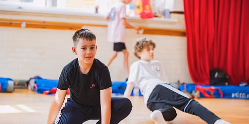 Quiet Beats Dance Summer School - Cardiff \/ Ysgol Haf Dawns\u2013 Caerdydd