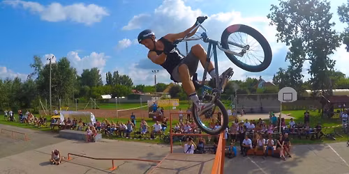 X. BMX\/Roller Jam, Szank