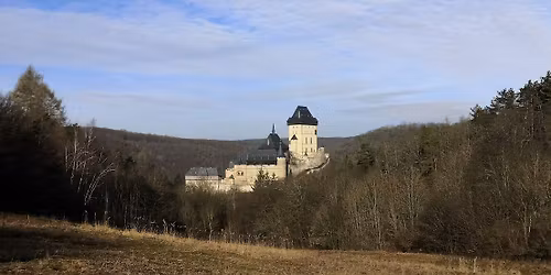 Karl\u0161tejnsk\u00e1 tlapi\u010dka