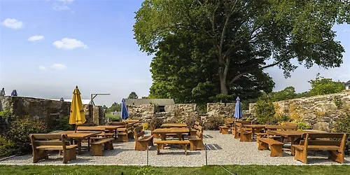 Thirsty Thursdays at Deans Mill Farm