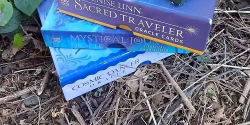 Oracle Card Divination Practice