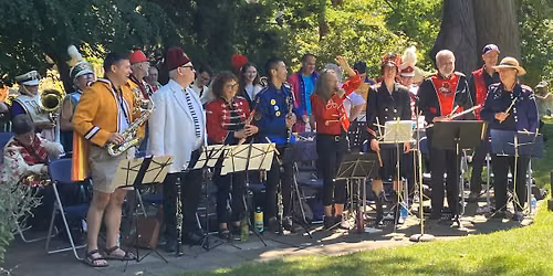 The Ballard Sedentary Sousa Band at the Ballard Locks!