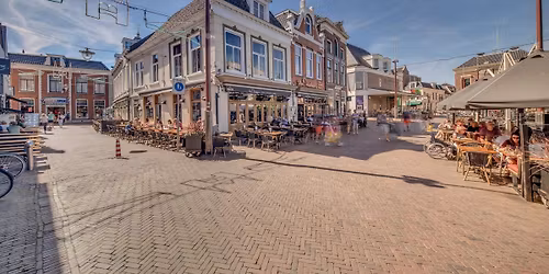 D\u00e9 Kerstborrel van Sneek in De Walrus