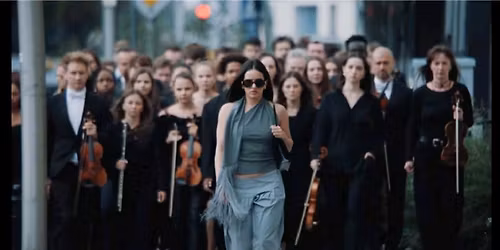 BERGHAIN freeze dance flashmob Pola Mokotowskie 