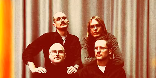 Shitbaby Mammals p\u00e5 Palatset